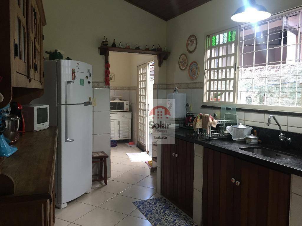 Casa à venda com 3 quartos, 110m² - Foto 15