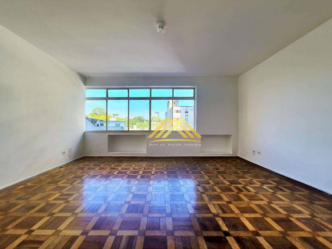 Apartamento à venda com 3 quartos, 143m² - Foto 4