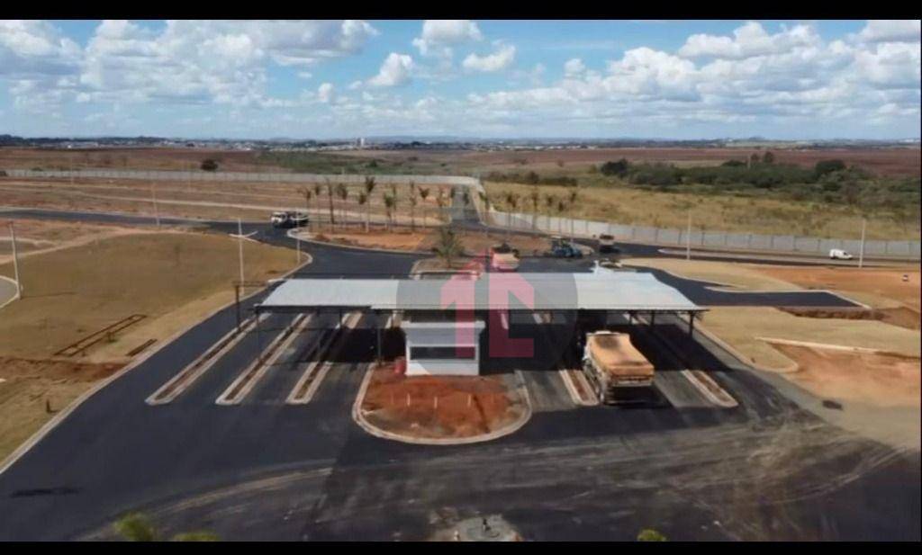 Loteamento e Condomínio, 226 m² - Foto 2