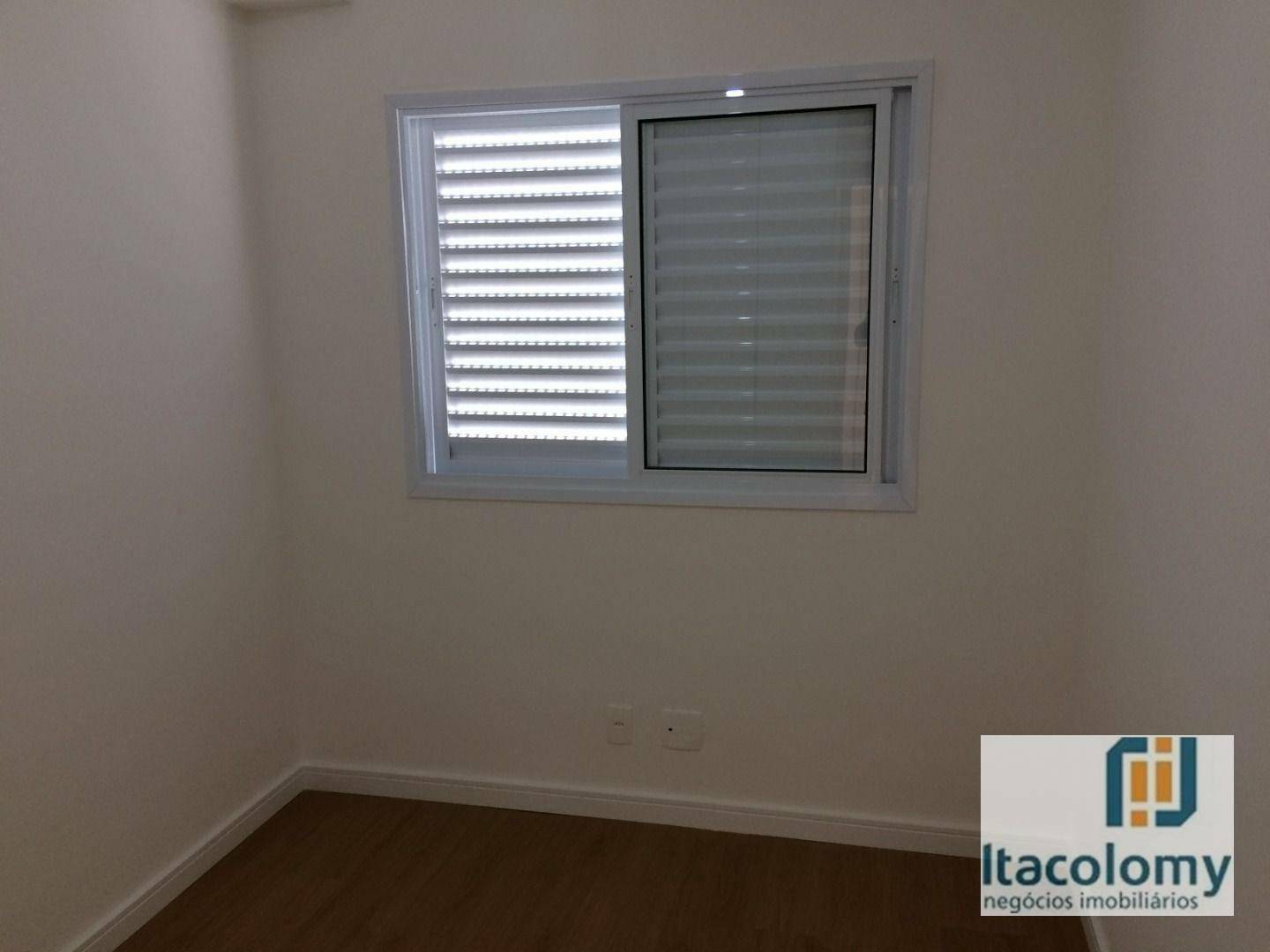 Apartamento à venda com 2 quartos, 62m² - Foto 23