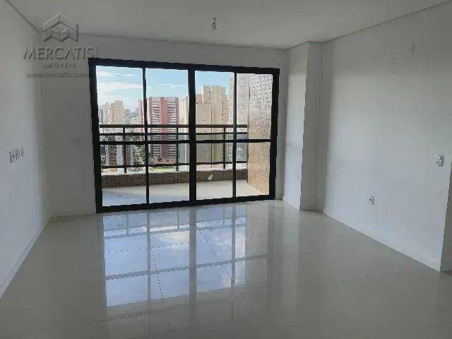 Apartamento à venda com 3 quartos, 107m² - Foto 10