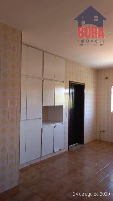 Casa à venda com 4 quartos, 186m² - Foto 5