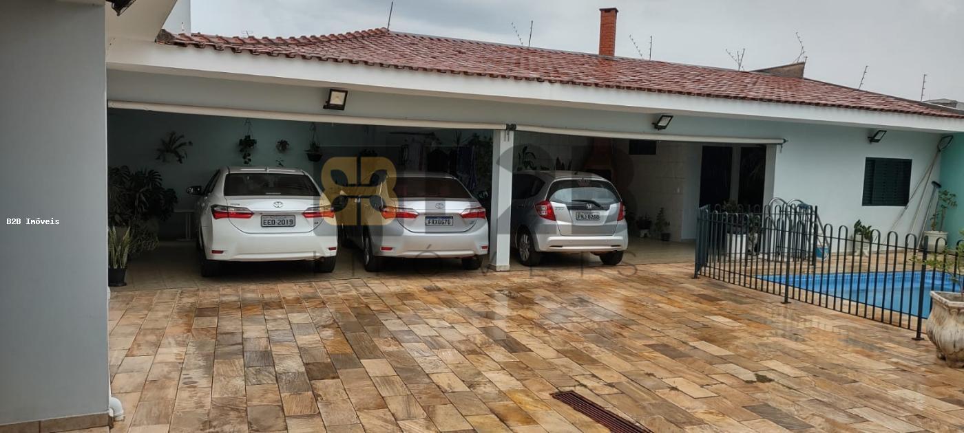 Casa à venda com 3 quartos, 328m² - Foto 25