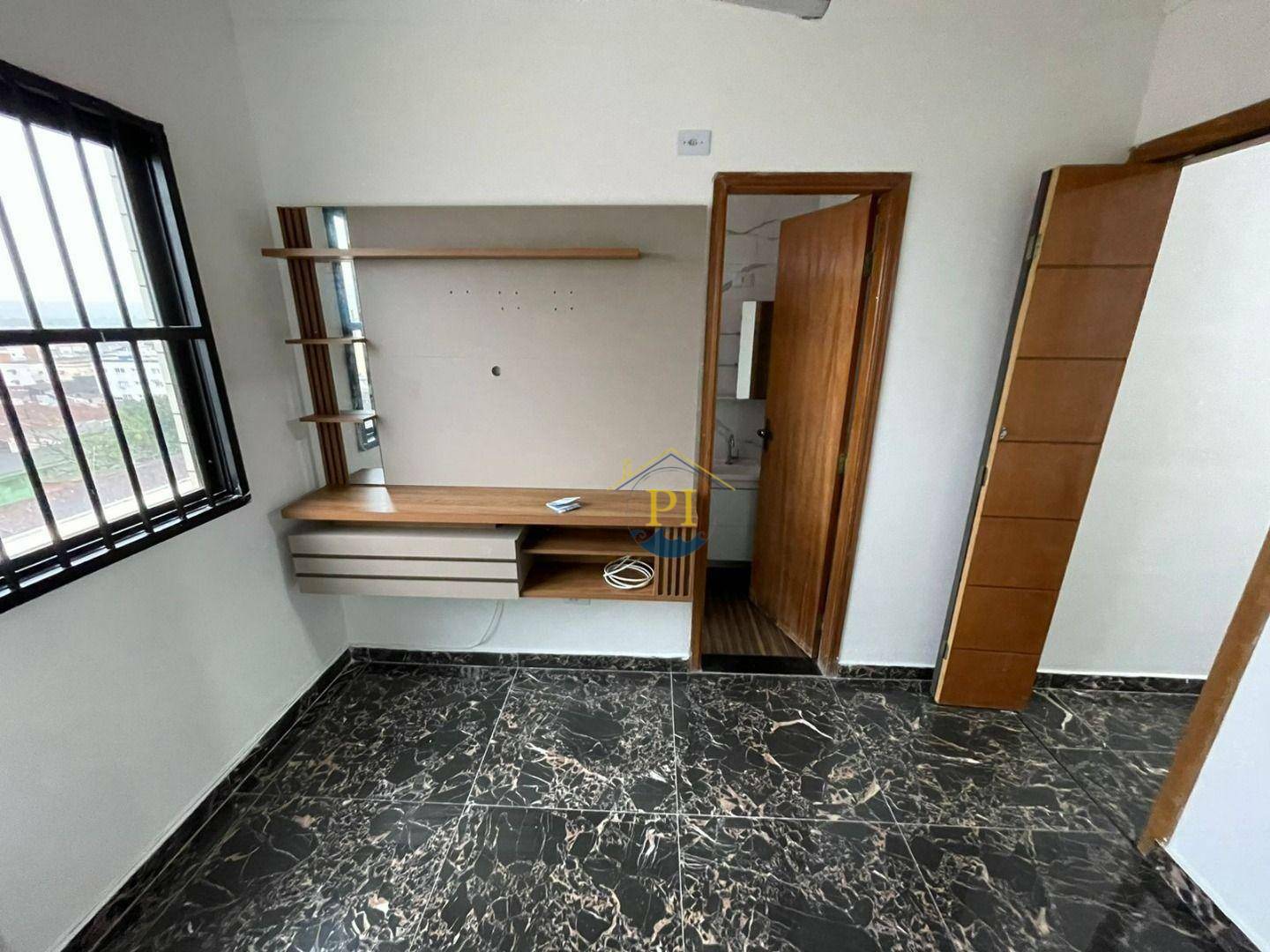 Apartamento à venda com 1 quarto, 32m² - Foto 2