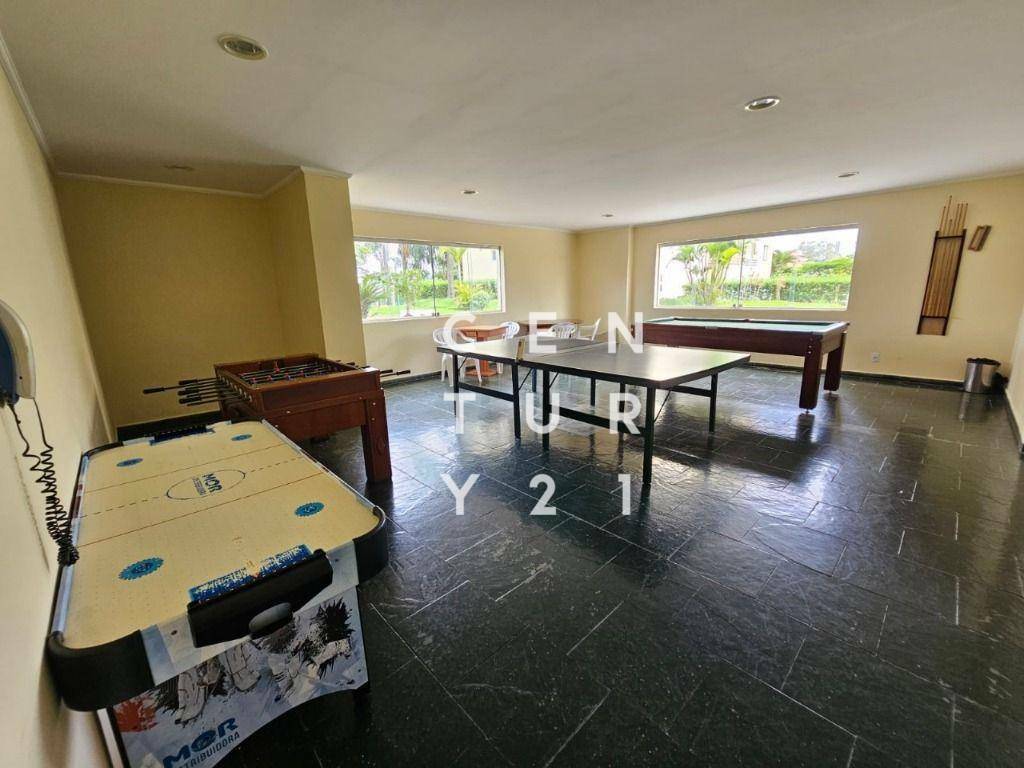 Apartamento à venda com 2 quartos, 68m² - Foto 32