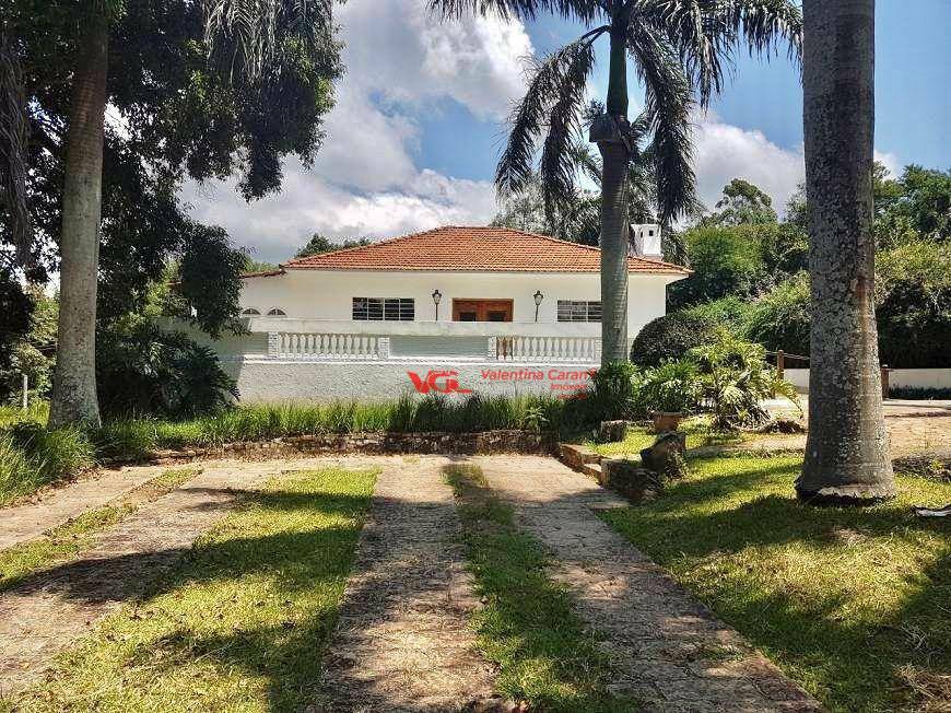 Fazenda à venda e aluguel com 8 quartos, 700m² - Foto 1