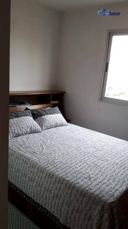 Apartamento à venda com 2 quartos, 63m² - Foto 13