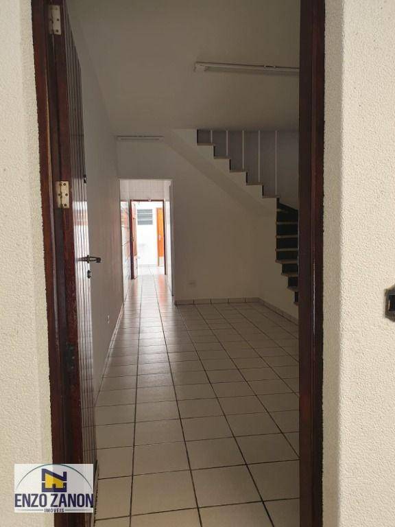 Sobrado à venda com 2 quartos, 126m² - Foto 4