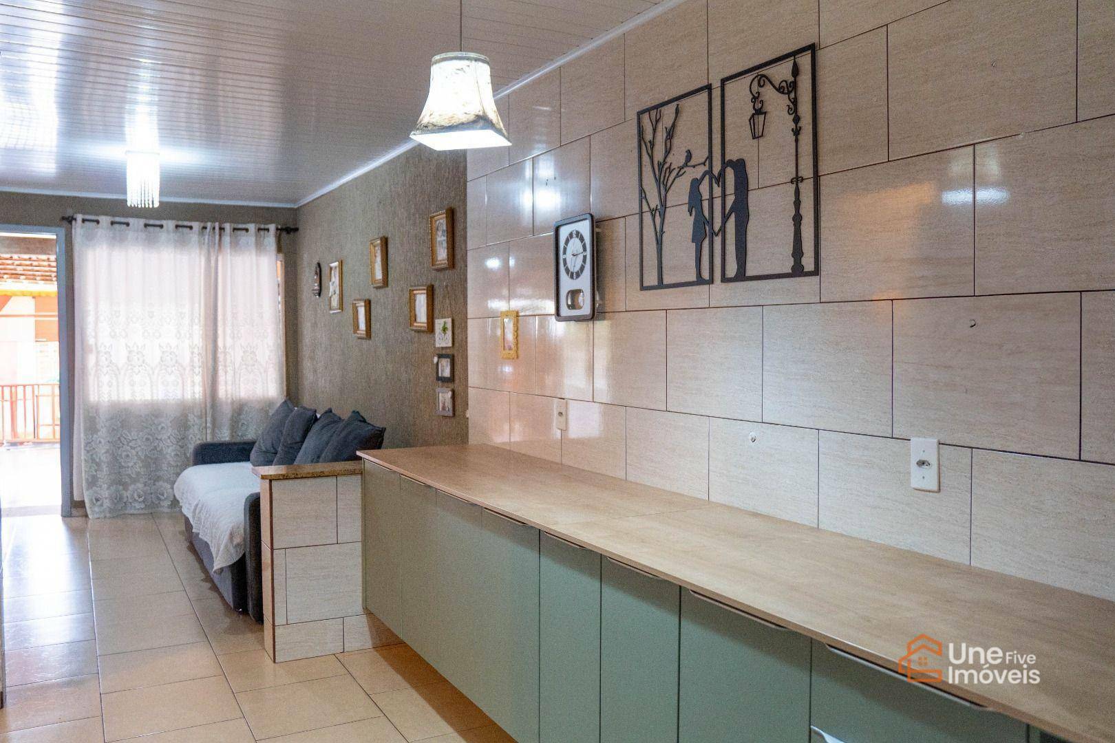 Casa à venda com 2 quartos, 70m² - Foto 5