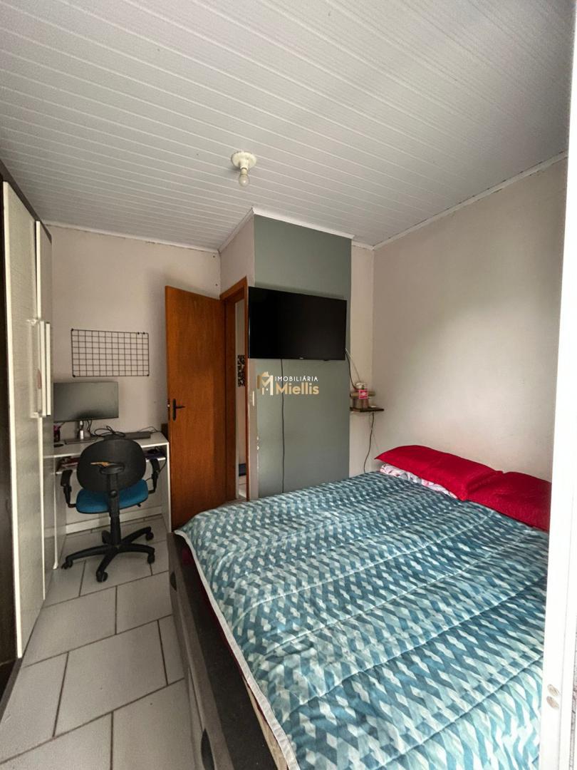 Casa à venda com 2 quartos, 52m² - Foto 23