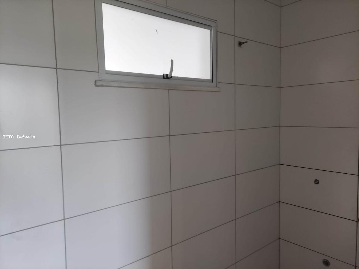 Casa à venda com 2 quartos, 130m² - Foto 18