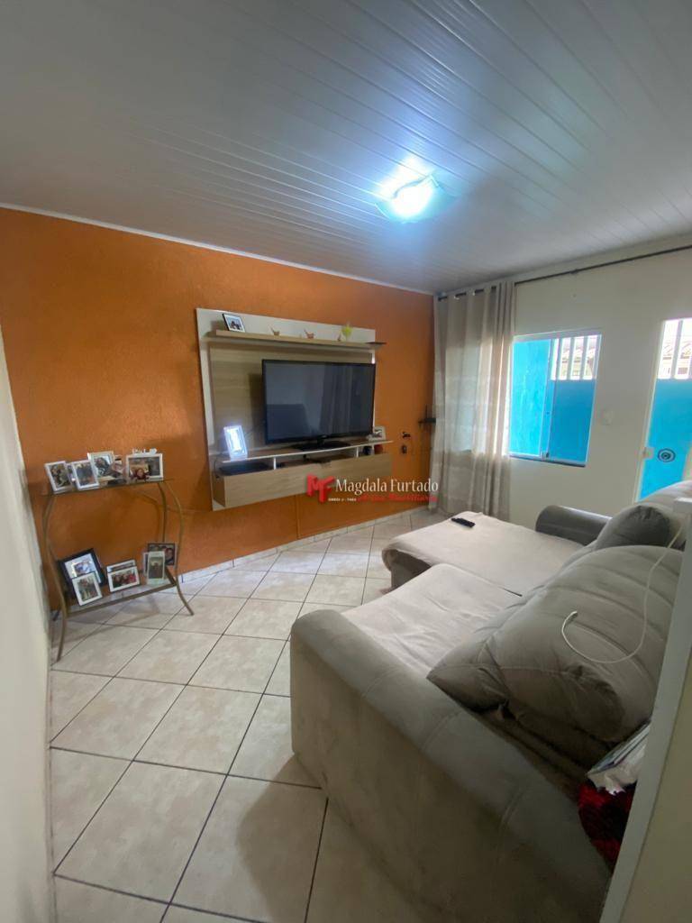 Casa à venda com 4 quartos, 130m² - Foto 4