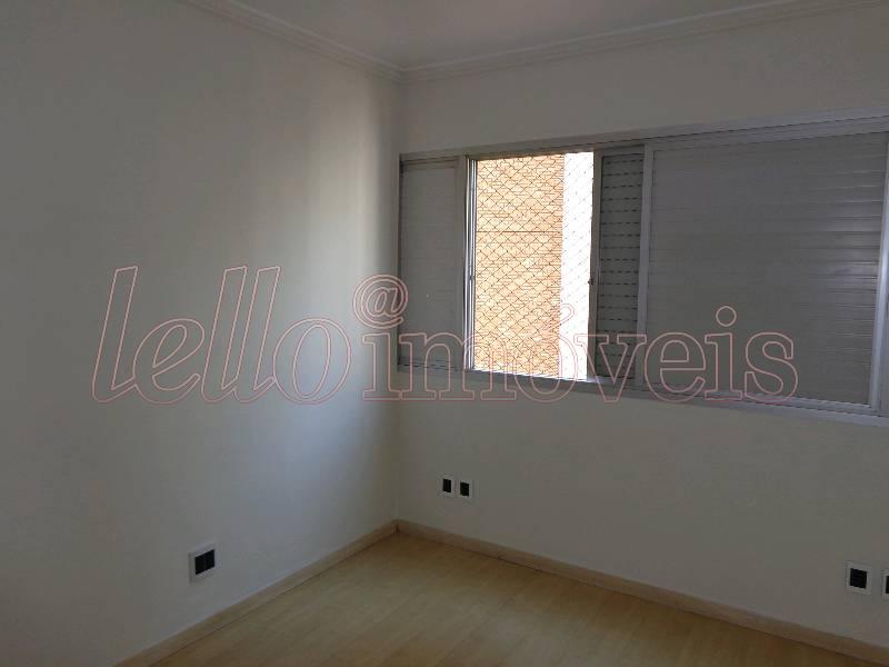 Apartamento para alugar com 3 quartos, 98m² - Foto 8