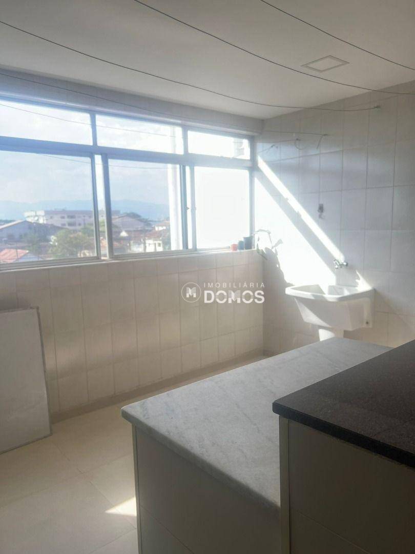 Apartamento à venda com 3 quartos, 170m² - Foto 24