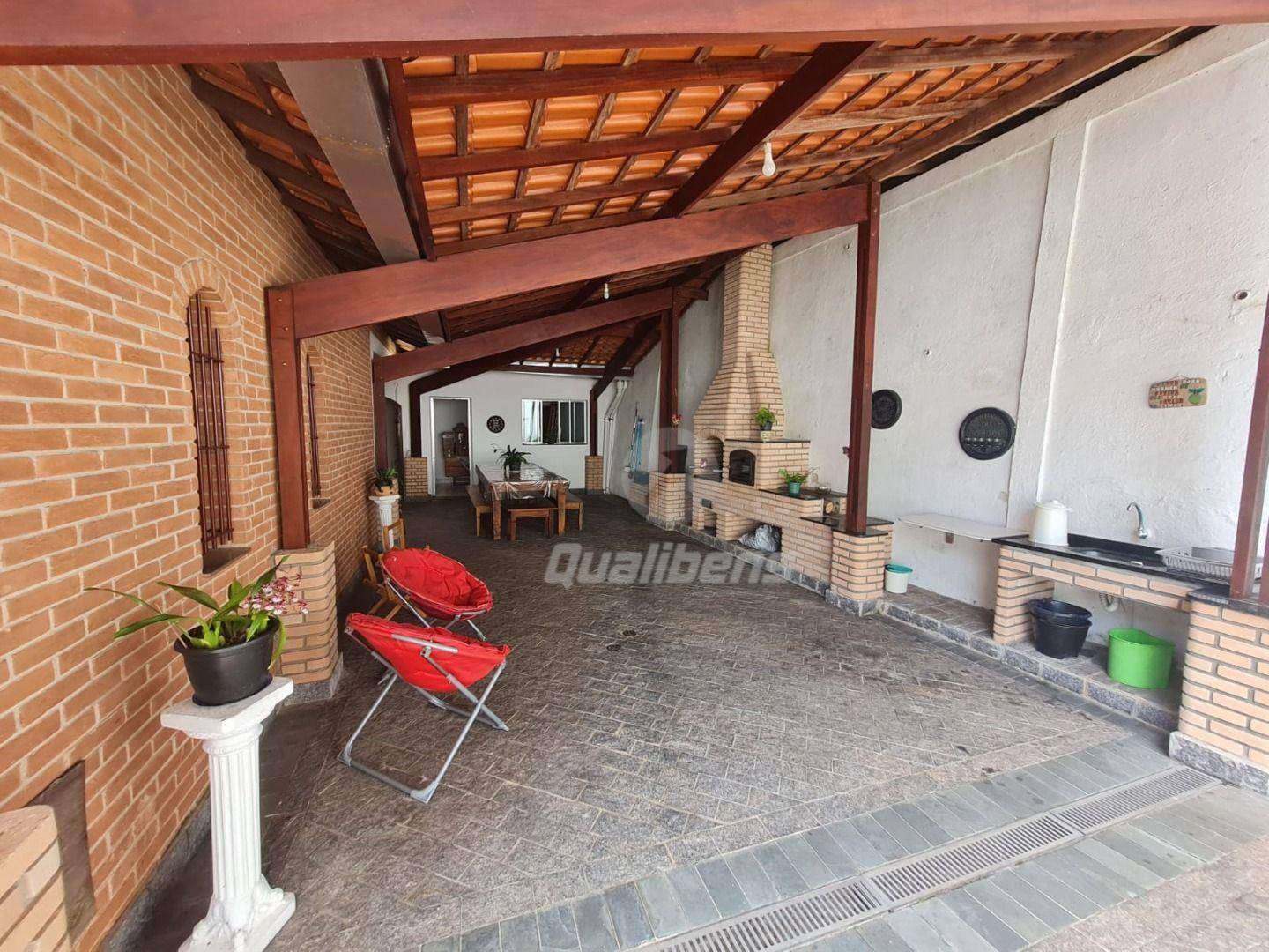 Casa à venda com 4 quartos, 228m² - Foto 11