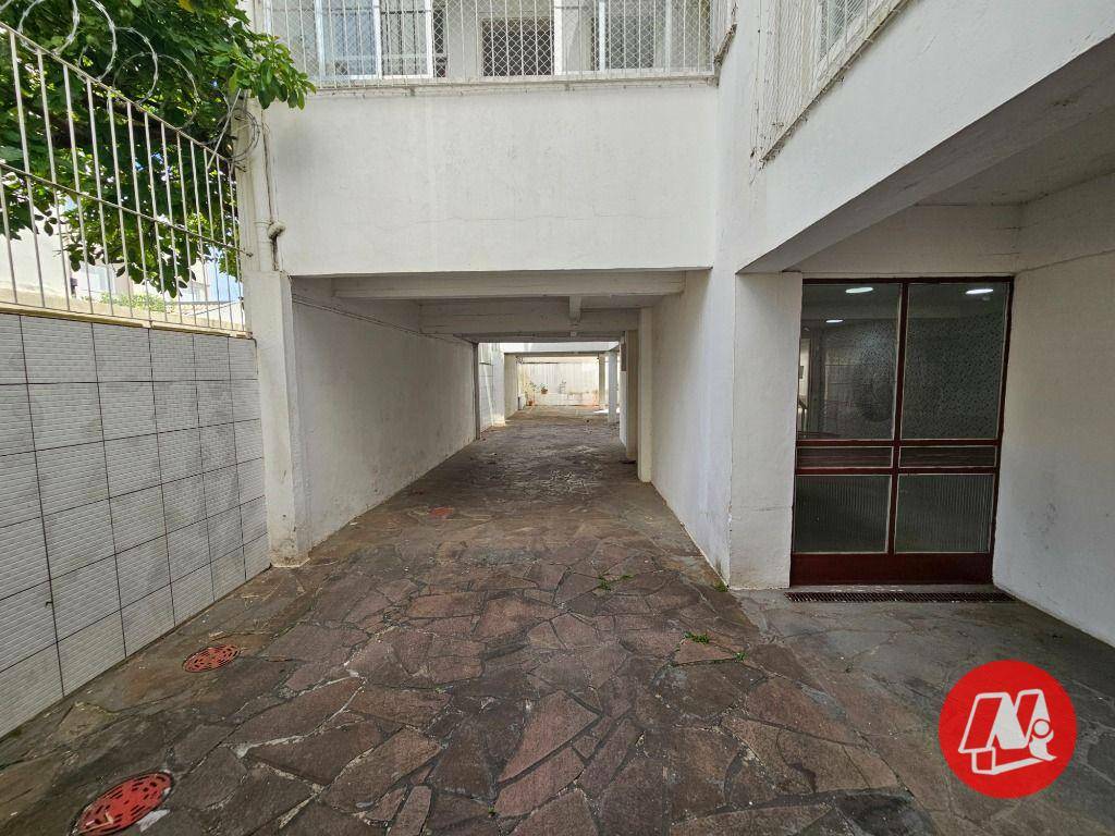 Apartamento para alugar com 2 quartos, 80m² - Foto 18