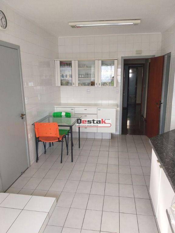 Apartamento à venda com 3 quartos, 334m² - Foto 27