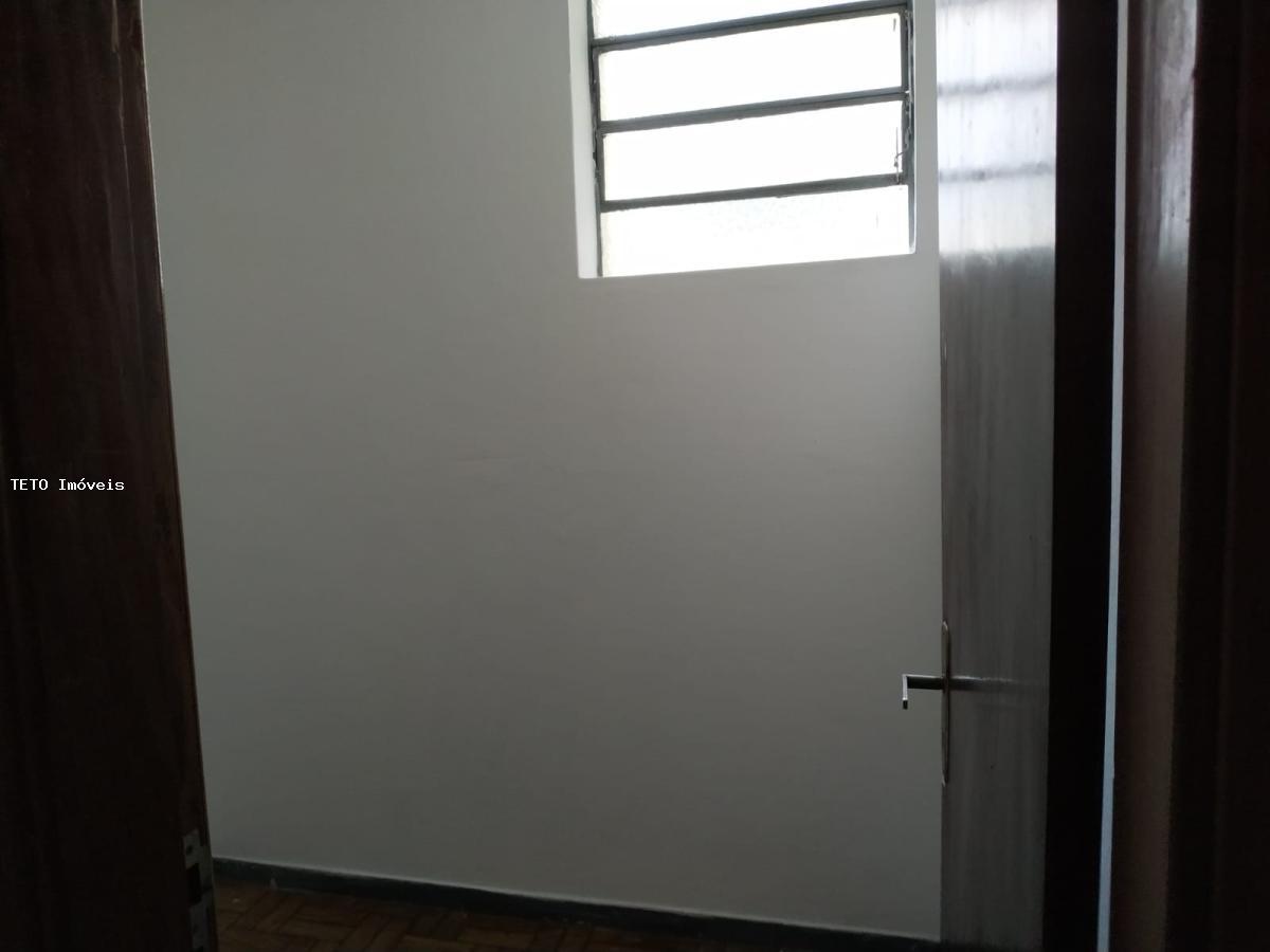 Apartamento à venda com 3 quartos - Foto 13