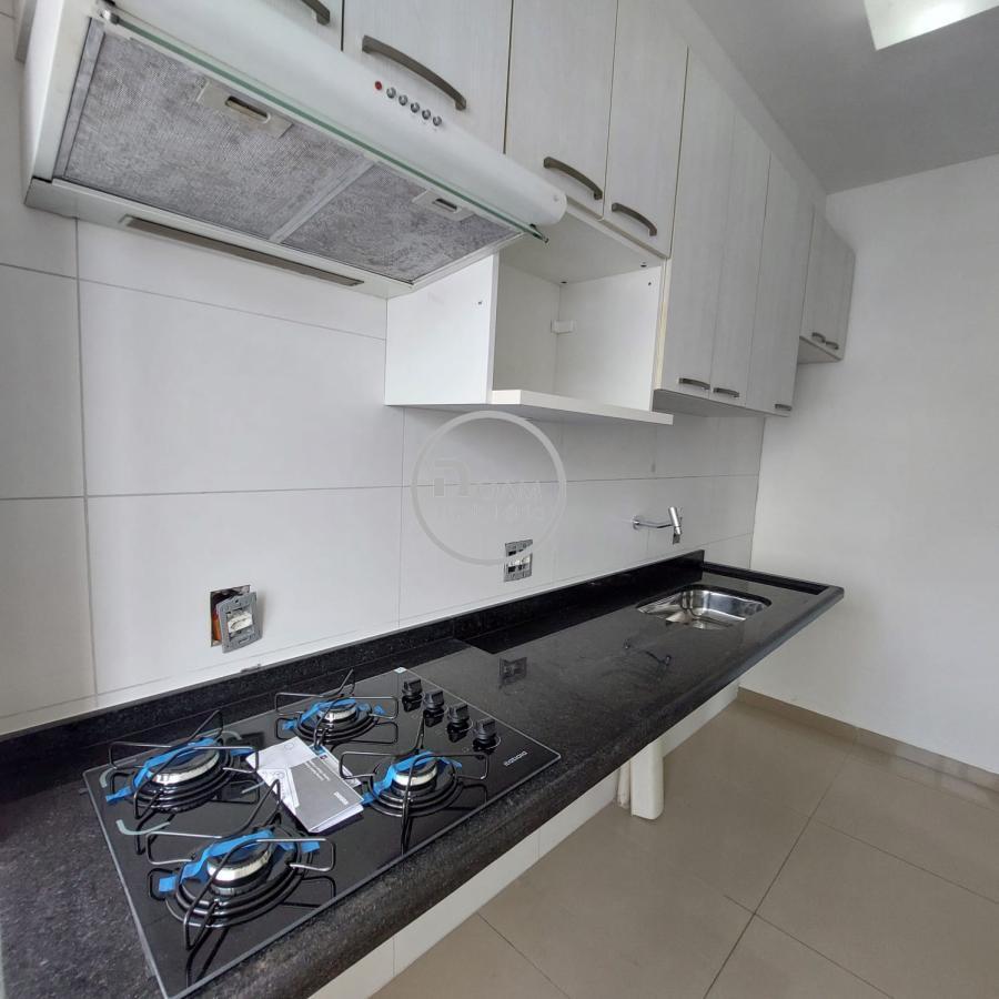 Apartamento à venda com 2 quartos, 58m² - Foto 5