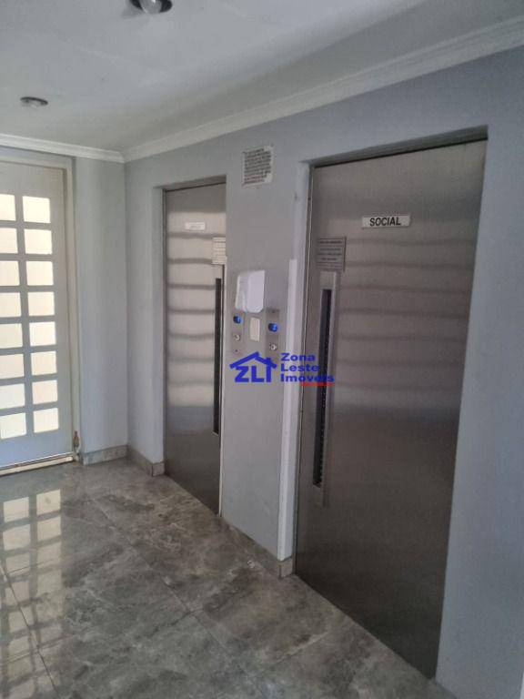 Apartamento à venda com 2 quartos, 48m² - Foto 20