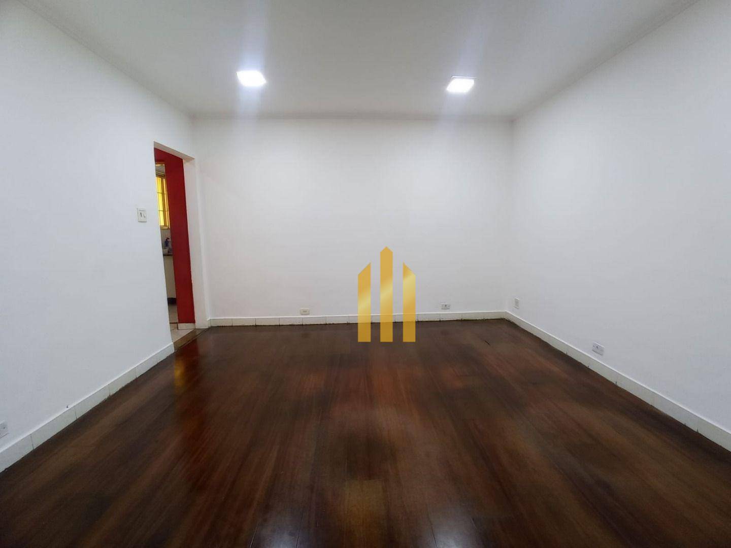 Casa para alugar com 2 quartos, 80m² - Foto 3