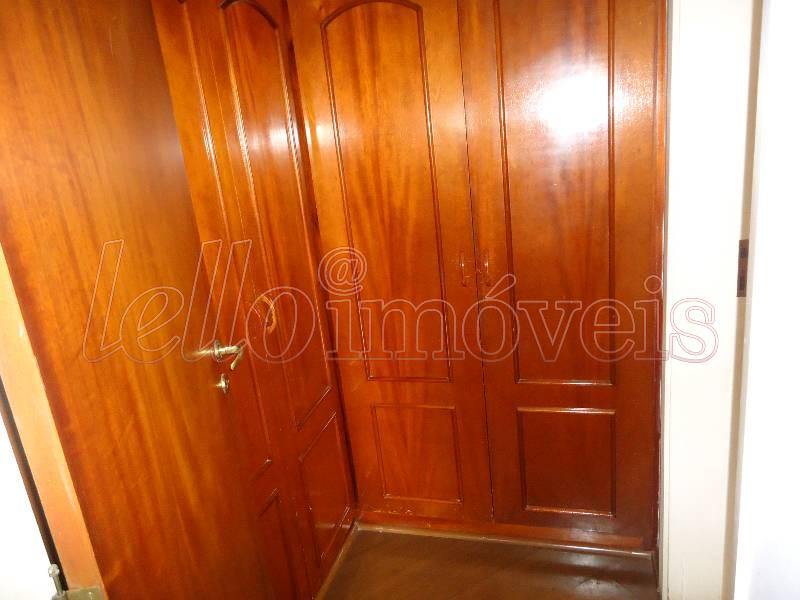 Apartamento para alugar com 3 quartos, 150m² - Foto 9