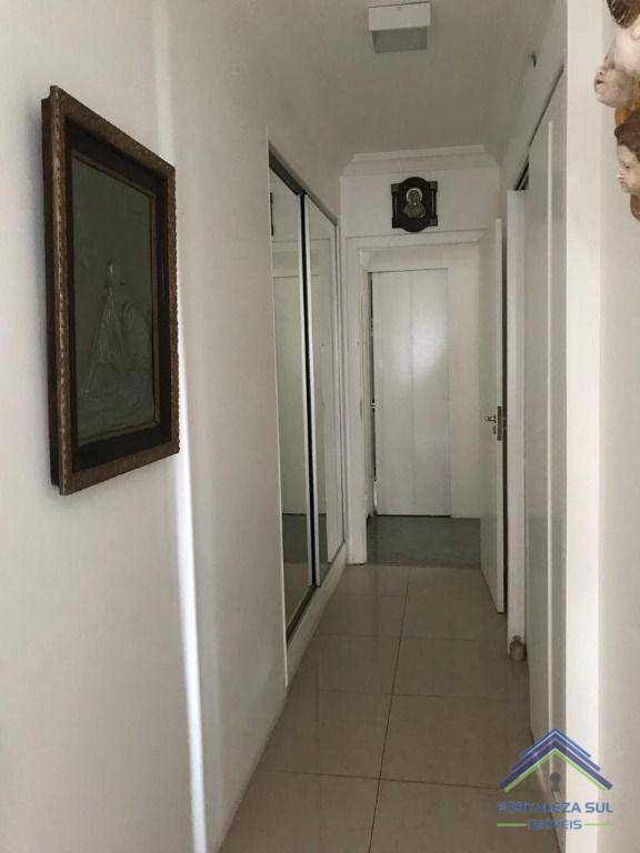 Apartamento à venda com 4 quartos, 175m² - Foto 7