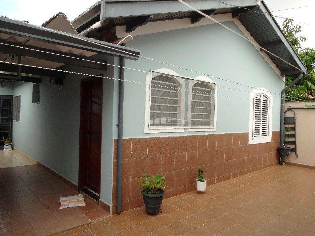 Casa à venda com 4 quartos, 190m² - Foto 15