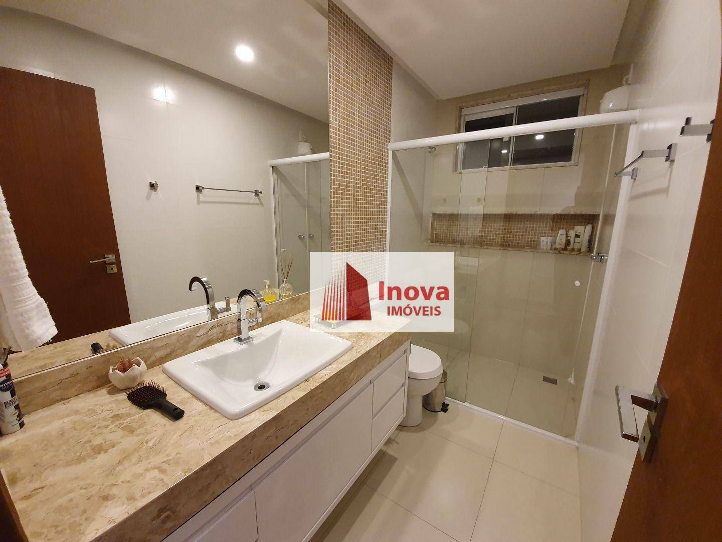 Apartamento à venda com 3 quartos, 140m² - Foto 32