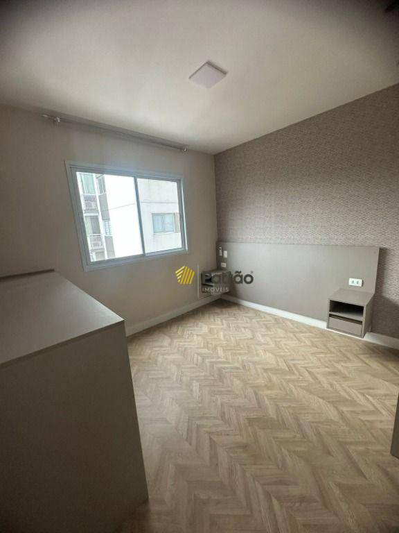 Apartamento para alugar com 2 quartos, 72m² - Foto 8