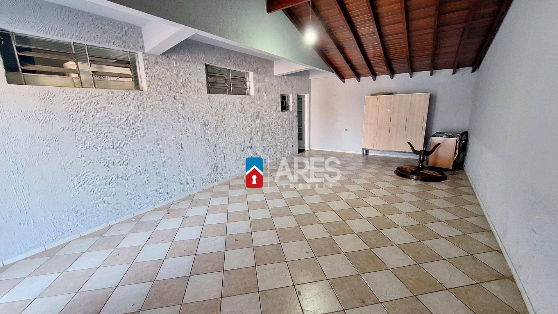 Casa para alugar com 3 quartos, 100m² - Foto 5