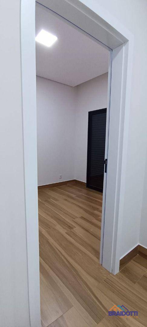 Casa à venda com 3 quartos, 200m² - Foto 17