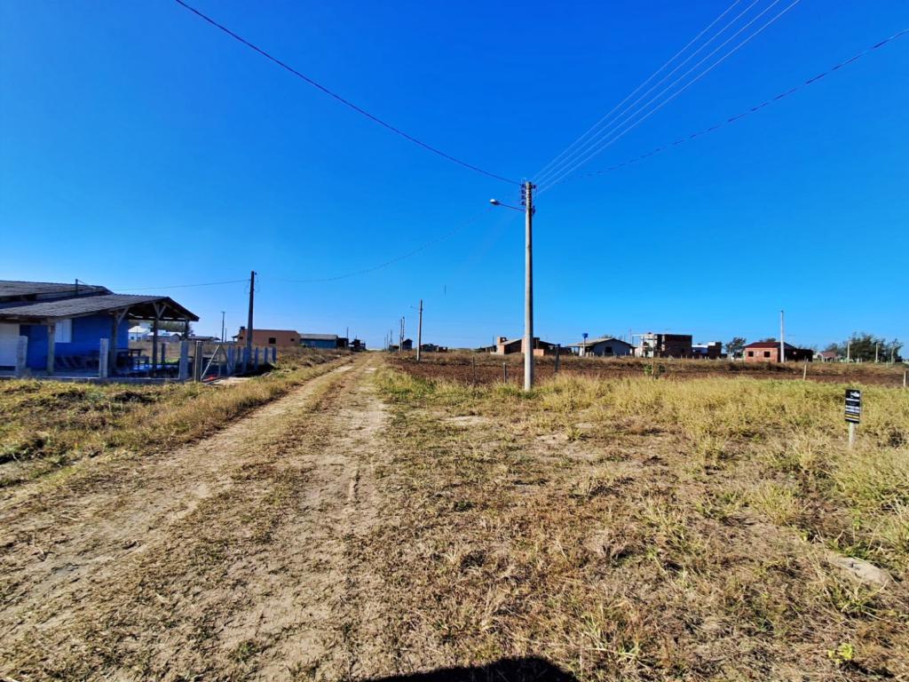 Terreno à venda, 300m² - Foto 1