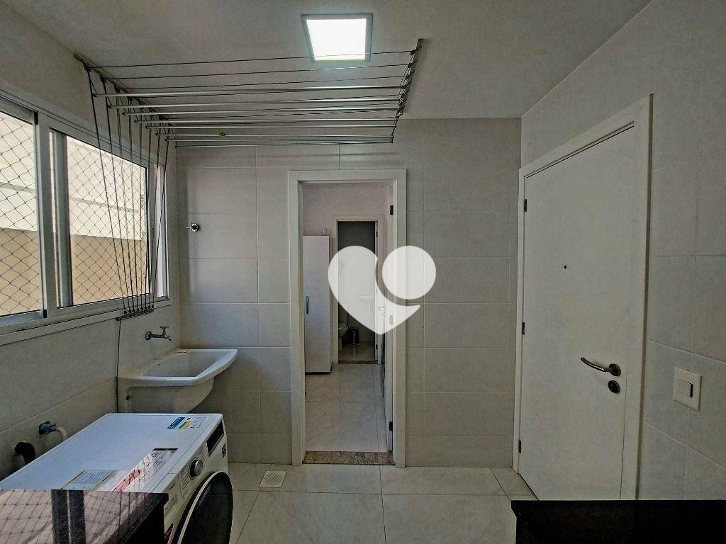 Apartamento à venda com 4 quartos, 250m² - Foto 35