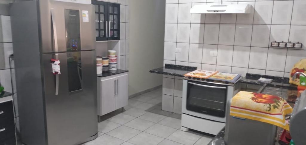 Sobrado à venda com 2 quartos, 217m² - Foto 4