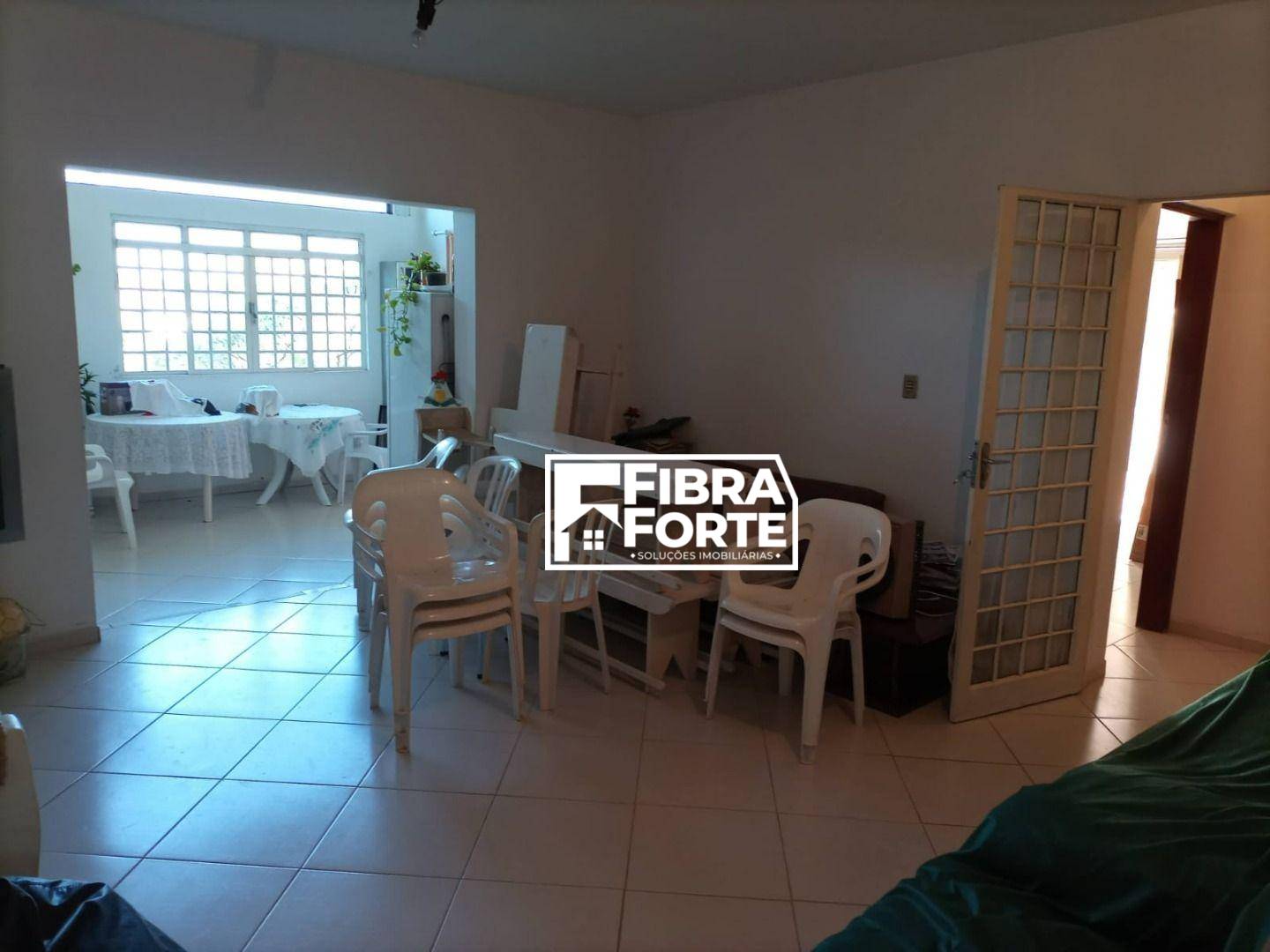Chácara à venda com 3 quartos, 385m² - Foto 7