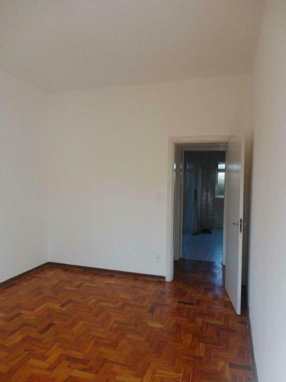 Apartamento à venda com 2 quartos, 72m² - Foto 5