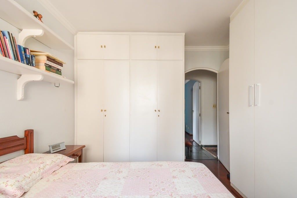 Apartamento à venda com 4 quartos, 161m² - Foto 11