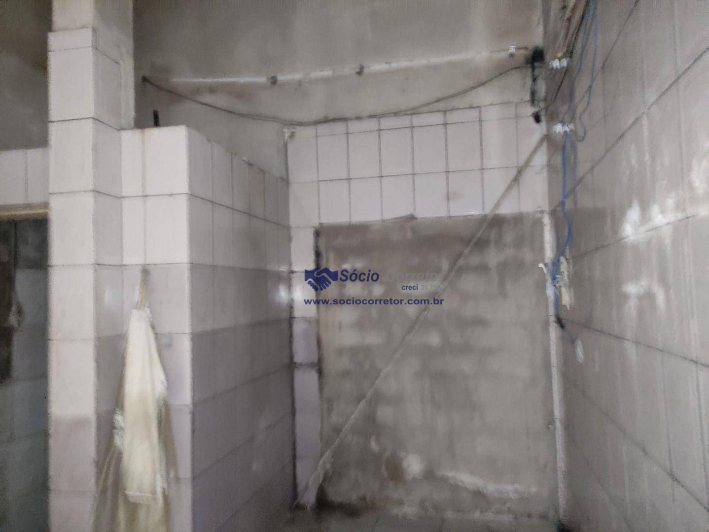 Sobrado à venda com 4 quartos, 335m² - Foto 15