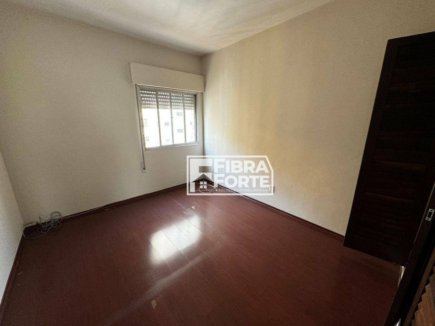 Apartamento à venda com 3 quartos, 118m² - Foto 5