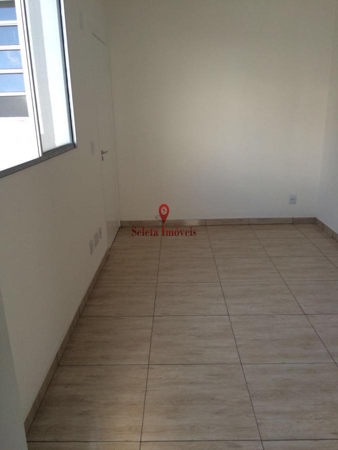 Apartamento à venda com 2 quartos, 46m² - Foto 3