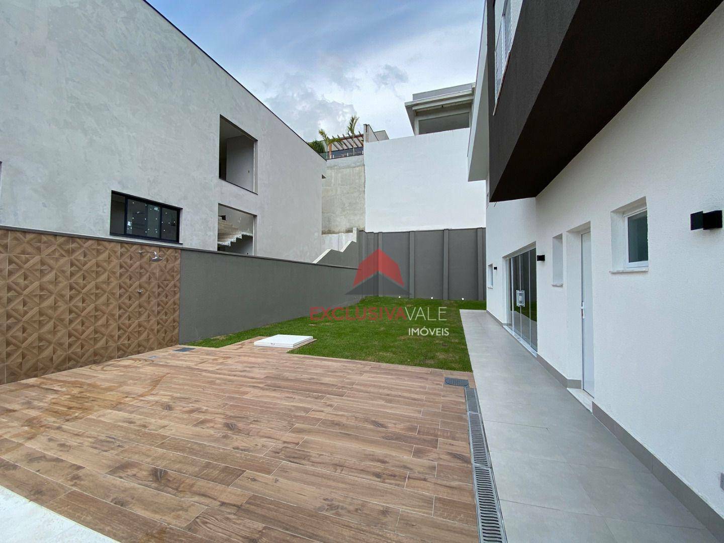 Casa de Condomínio à venda com 4 quartos, 291m² - Foto 30