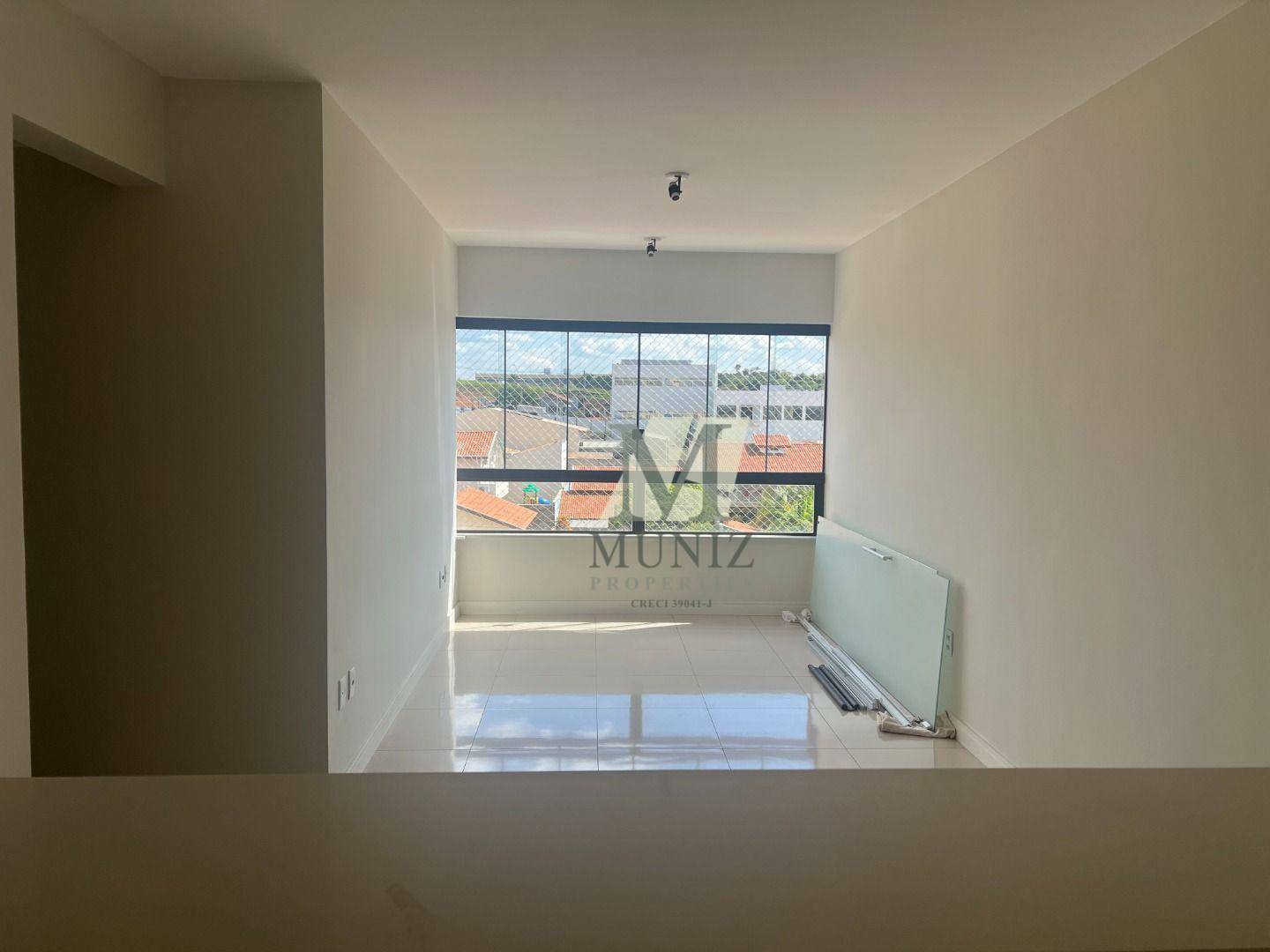 Apartamento à venda com 3 quartos, 86m² - Foto 3