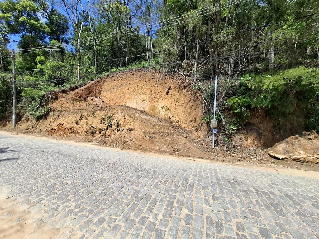 Terreno à venda, 594m² - Foto 1