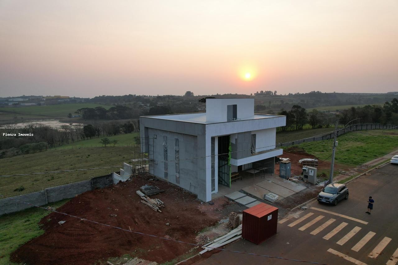Casa à venda com 3 quartos, 316m² - Foto 29