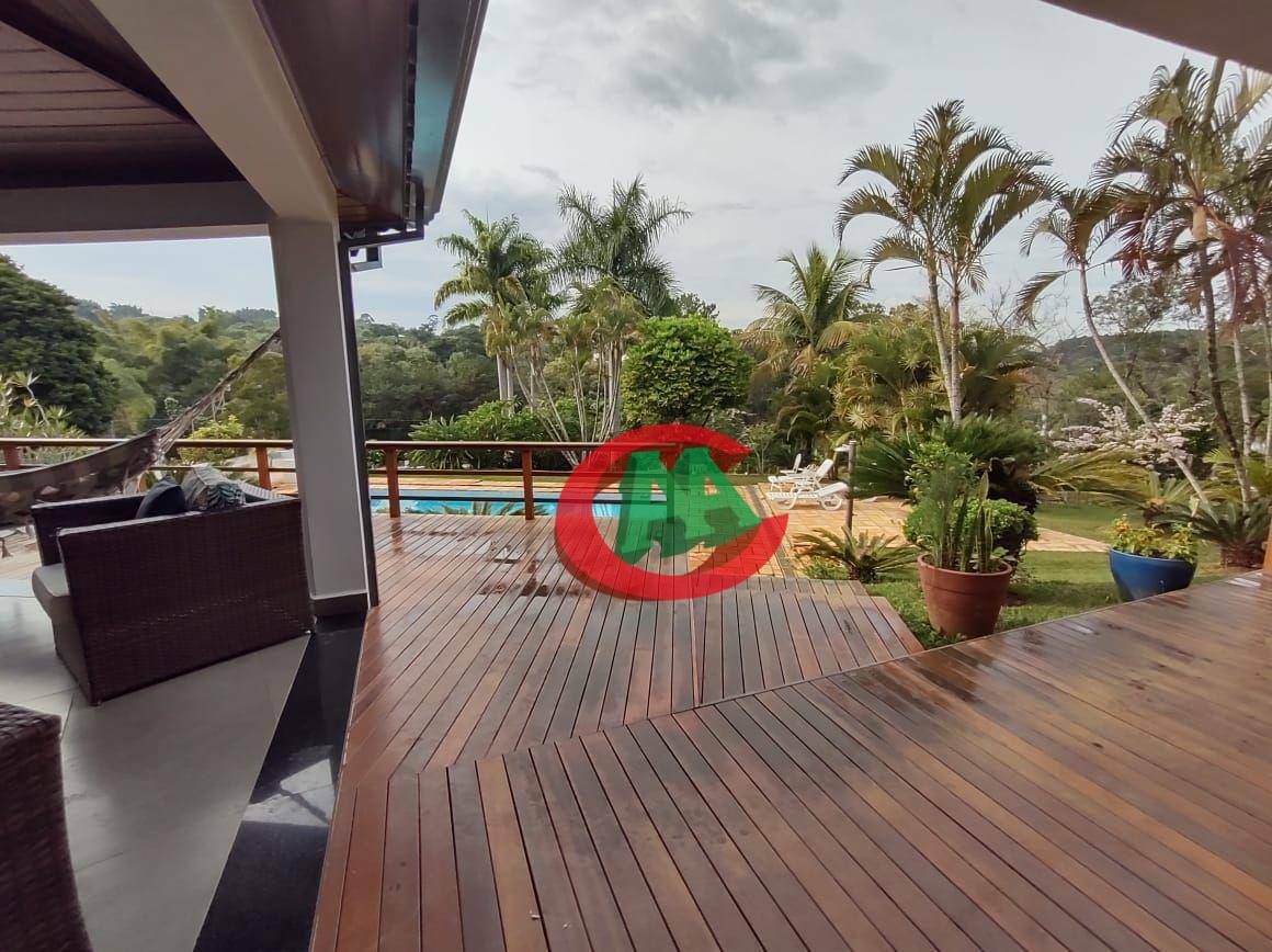 Casa de Condomínio à venda com 3 quartos, 380m² - Foto 2