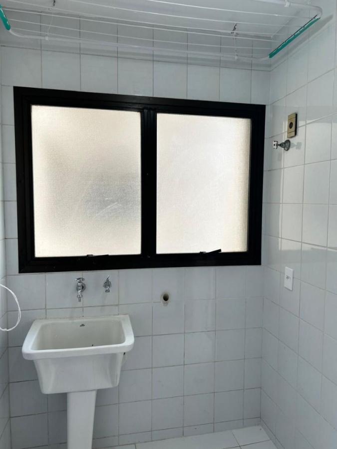 Apartamento para alugar com 3 quartos, 98m² - Foto 14