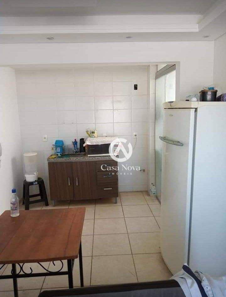 Apartamento à venda com 2 quartos, 50m² - Foto 13