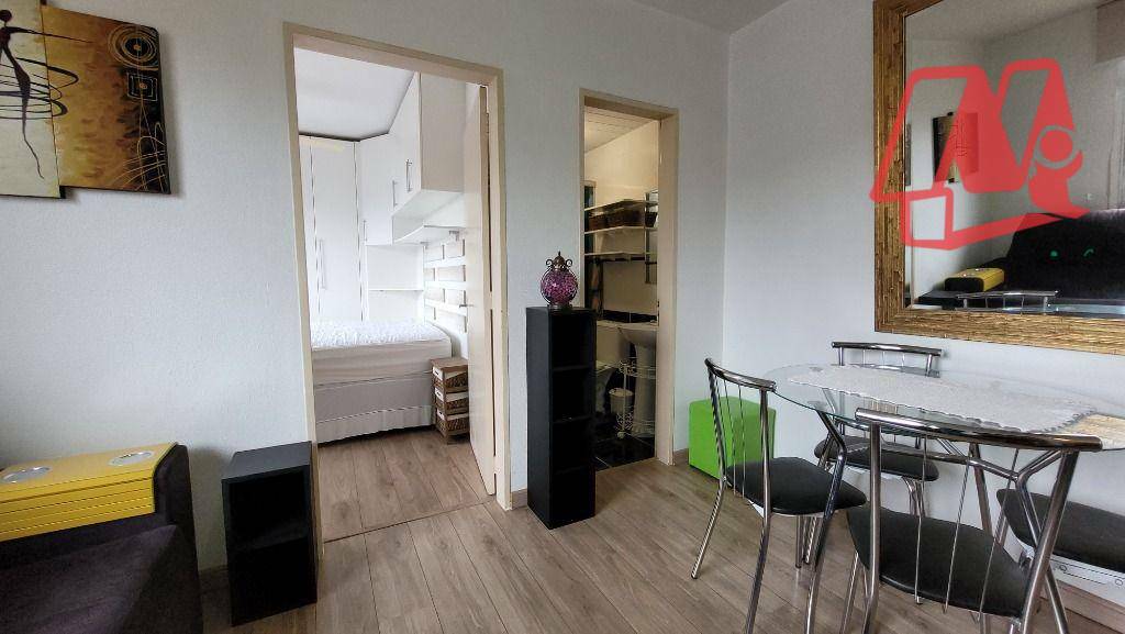 Apartamento à venda com 1 quarto, 40m² - Foto 5