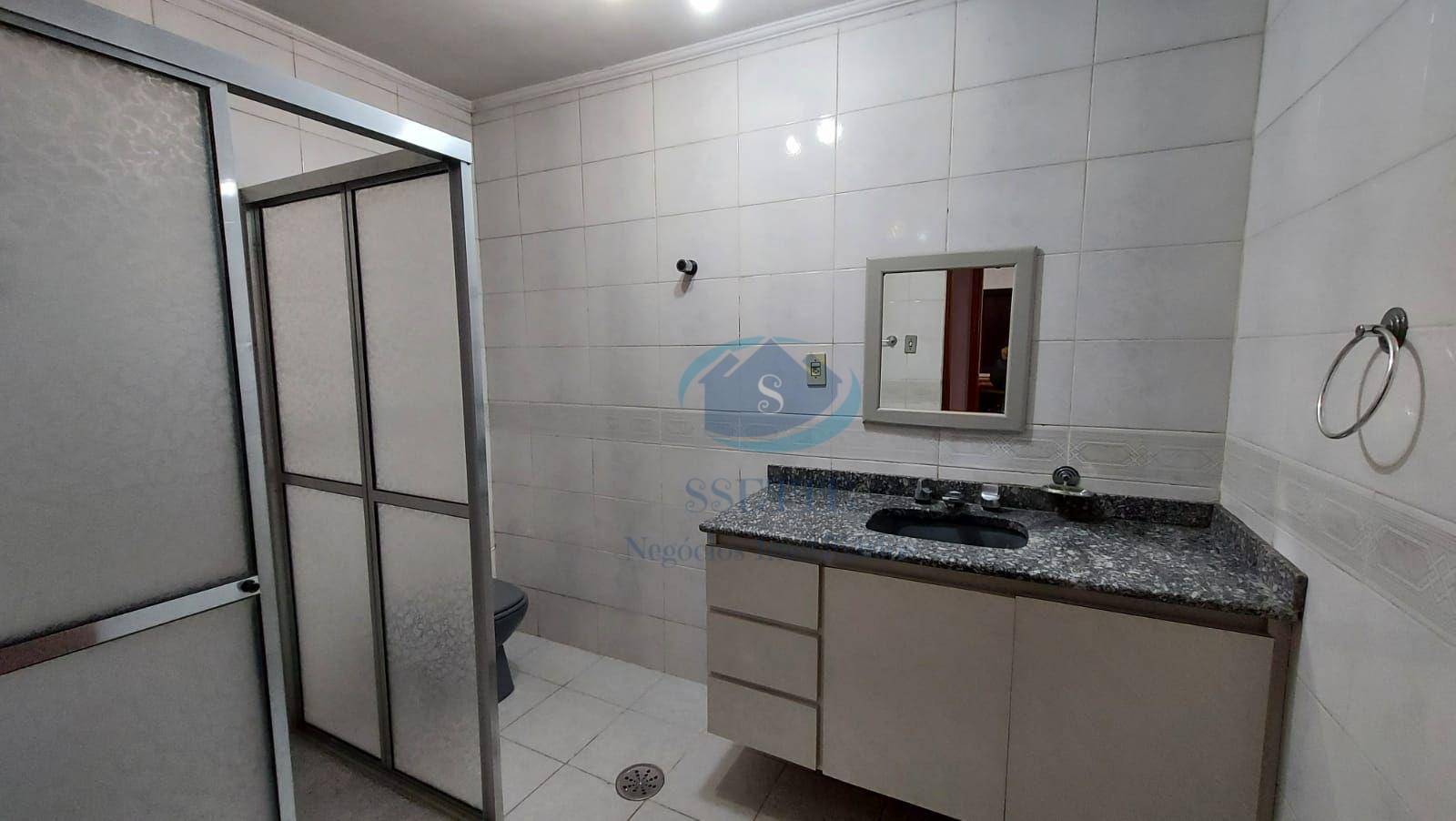 Sobrado à venda com 3 quartos, 240m² - Foto 14